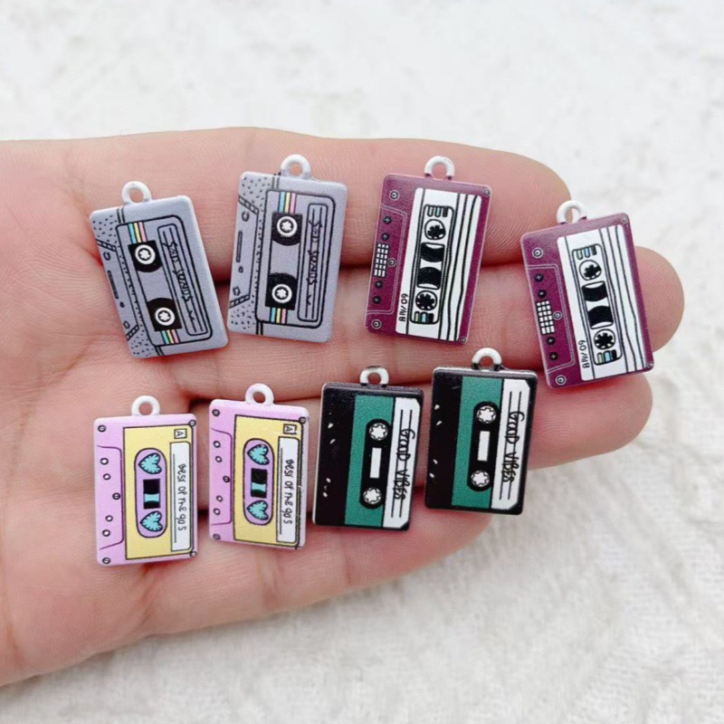 Earrings - 10 szt. akcesoriów jubilerskich ze stopu,