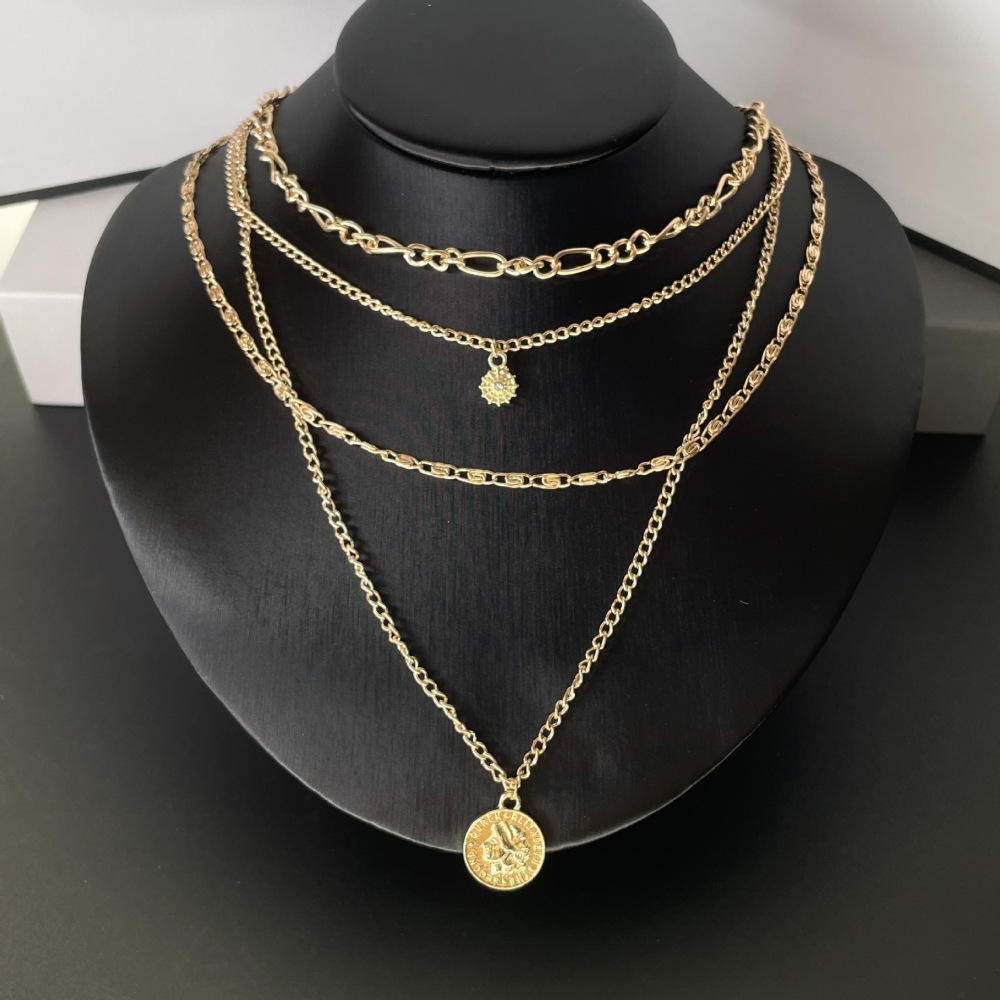 Naszyjnik z wisiorkiem w stylu – Layered Pendant Necklace Aesthetic recenzja i cena