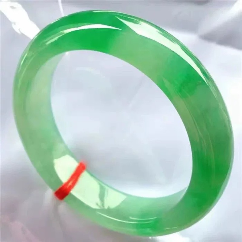 Jasny jadeit, z kwiatowymi wzo – Bracelets recenzja i cena