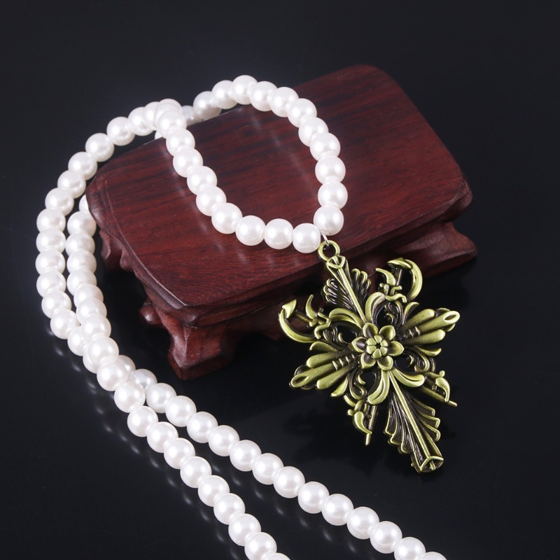 Naszyjnik Resident Evil Villag – Anime Pendant Necklace recenzja i cena