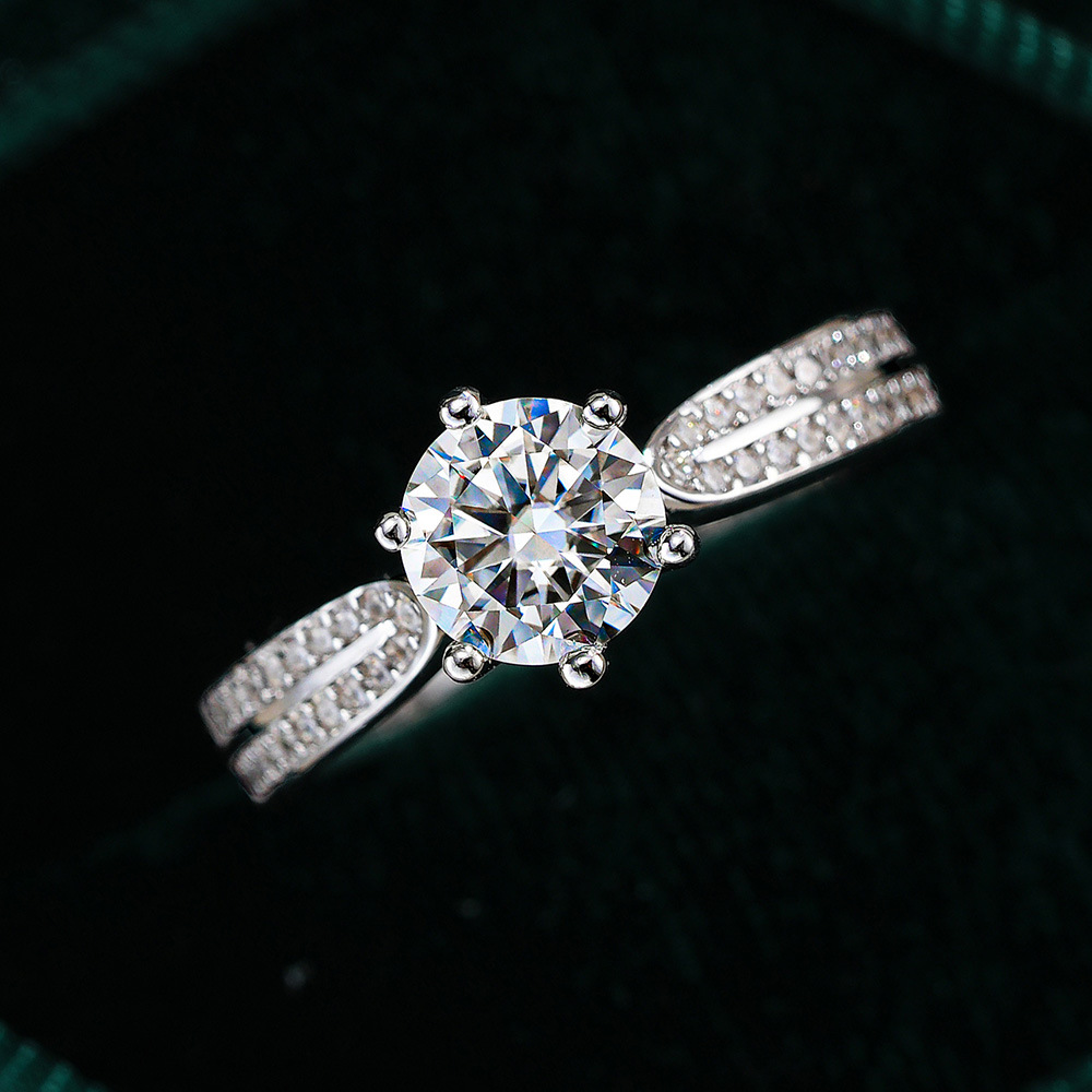 Pierścionek zaręczynowy z mois – Moissanite Engagement Ring 1 Carat recenzja i cena