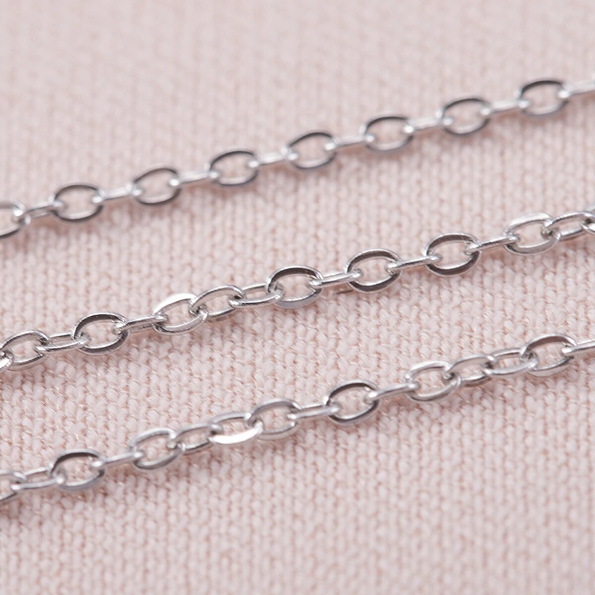 10 metrów cienkich łańcuszków  – Body Jewelry recenzja i cena