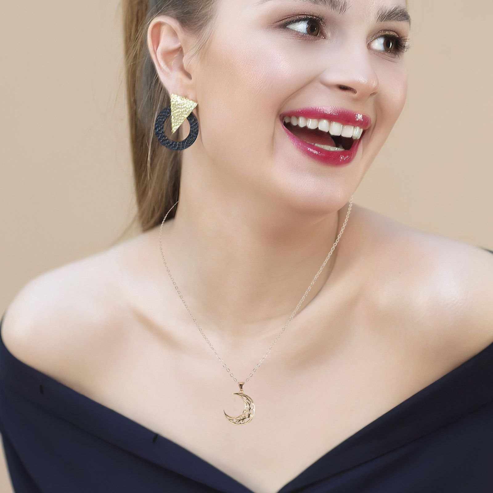 Zestaw naszyjników Słońce i Ks – Magnetic Couple Matching Necklaces recenzja i cena