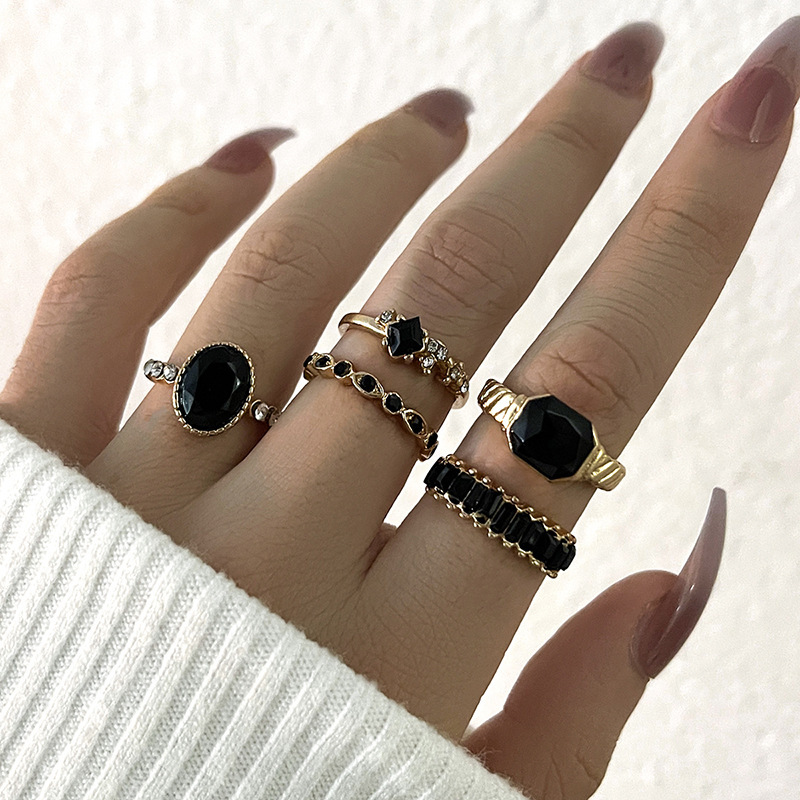 Retro czarny kryształowy kamie – Vintage Punk Knuckle Rings Set recenzja i cena