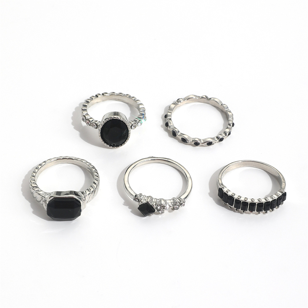 Retro czarny kryształowy kamie – Vintage Punk Knuckle Rings Set recenzja i cena